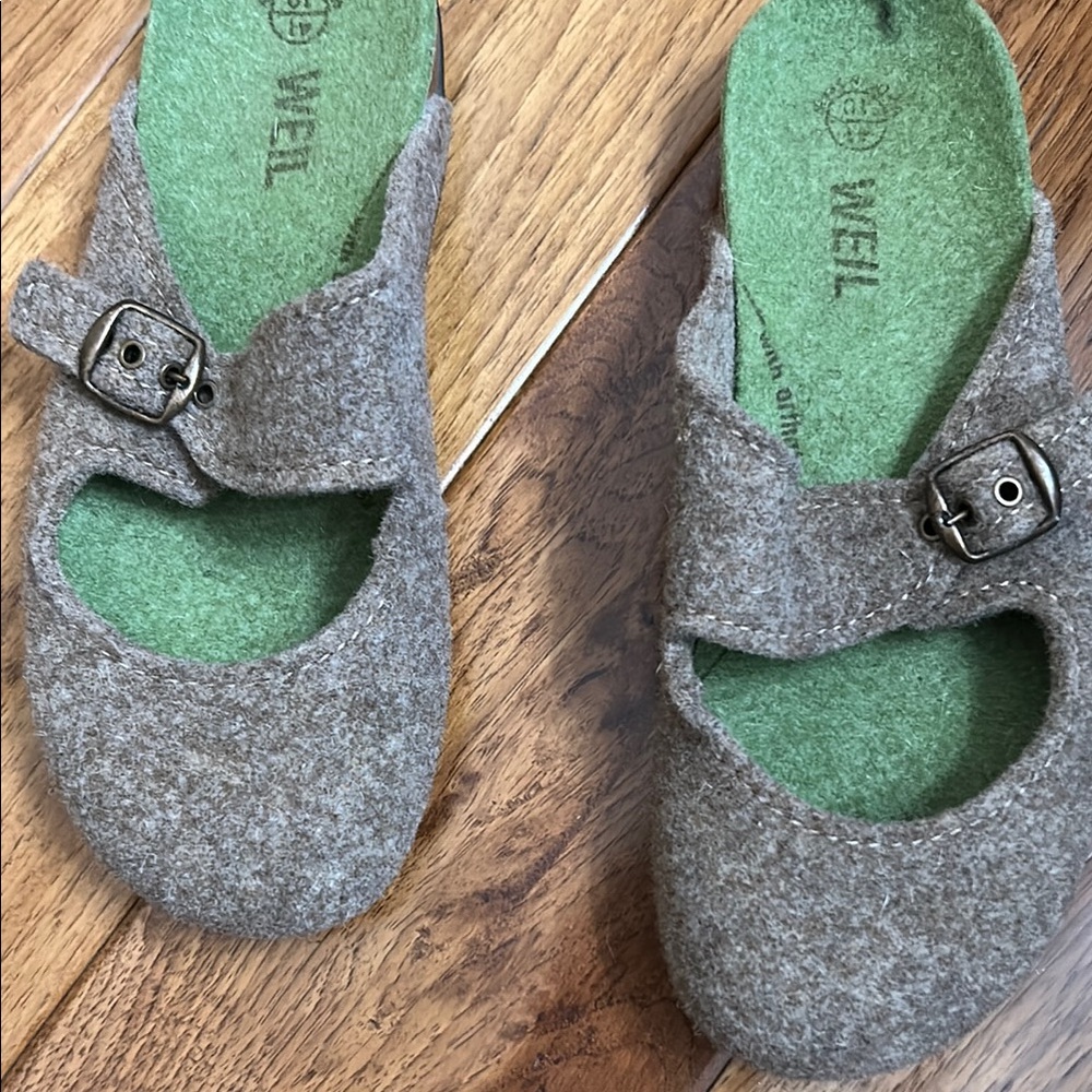 Gray Woolen Shoes